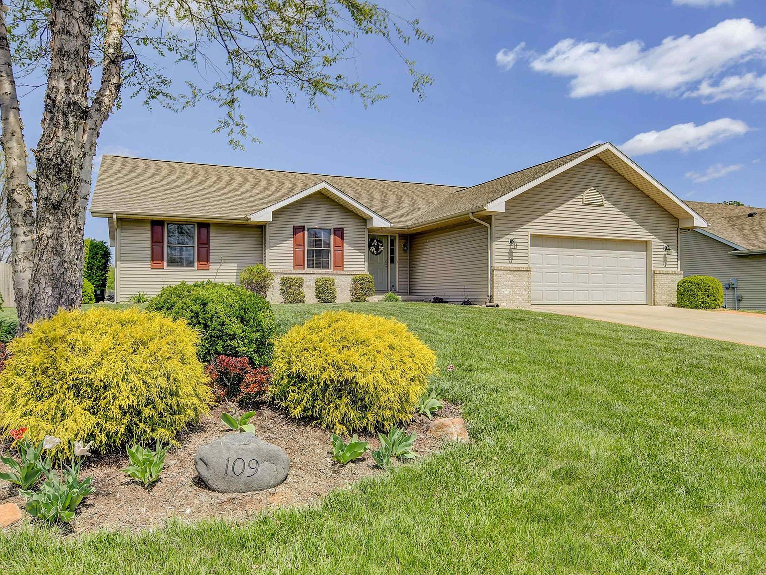 109 Brookside Glen Dr, Sherman, IL 62684 Zillow