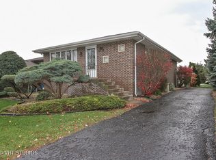 4159 W 120th St, Alsip, IL 60803