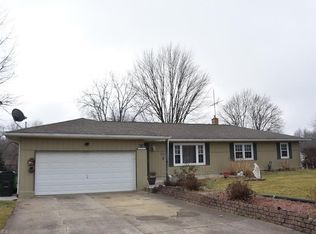 2094 Jaquelyn Dr, North Canton, OH 44720
