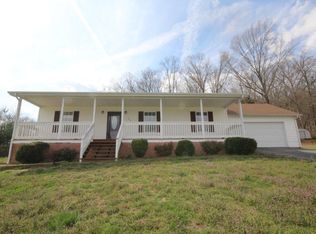 247 Golden Cove Ln, Sparta, TN 38583