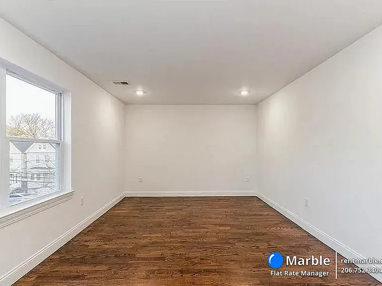 317 14th Ave #3 — Photo 19