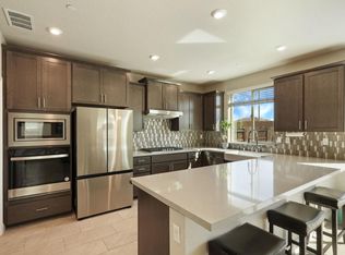 2912 Zinnia Way, Lodi, CA