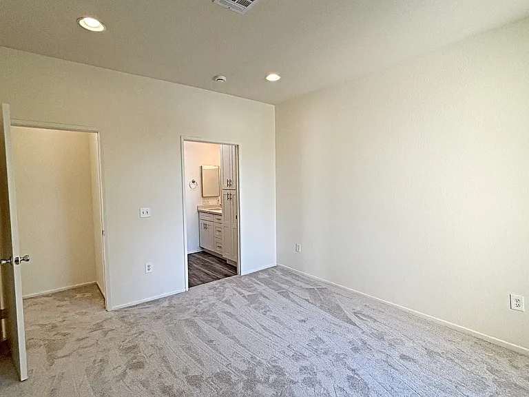 8692 New Salem St #200 — Photo 8