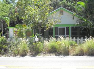 407 Tampa Rd, Palm Harbor, FL 34683