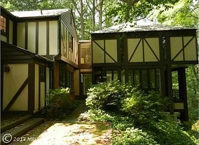 2nd image of 21 Charlesway Ln