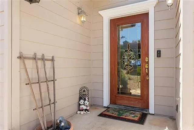 10692 Sunset Ridge Dr — Photo 3
