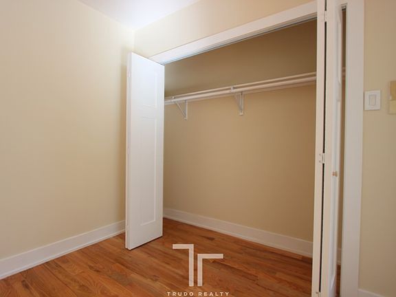 5th image of 2900 N Mildred Ave #29022C