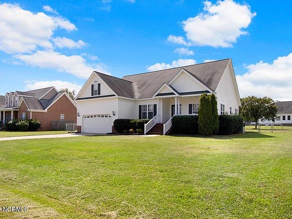3rd image of 203 Maddux Drive