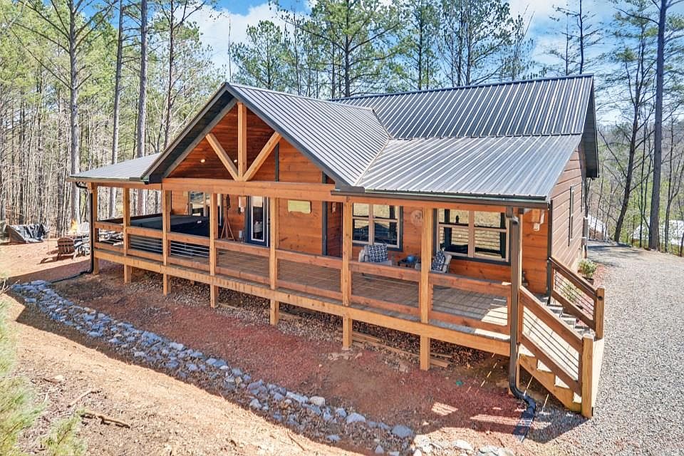 1st image of 113 Hideaway Trl