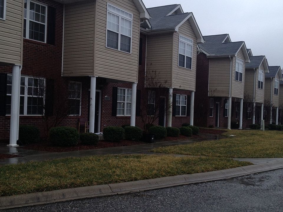 Beaver Brook Townhomes
