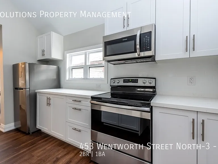 453 Wentworth St N #3 — Photo 13