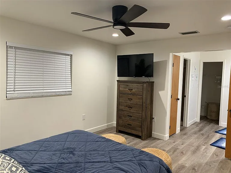 23184 Glory Ave — Photo 13