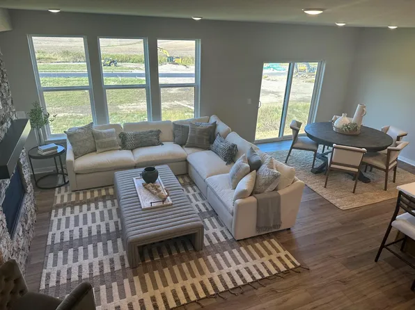 19448 Everfield Ave, Farmington, MN 55024