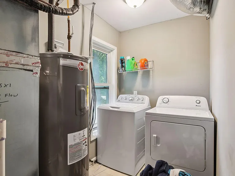 3023 Dupont Ave S #2 — Photo 24