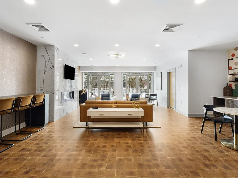SKG Living at River Park in Union — Photo 2