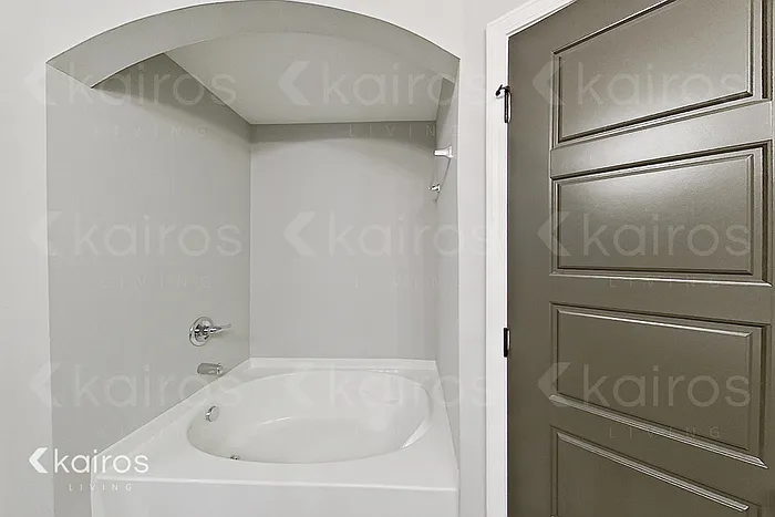 126 Allentown Way — Photo 9