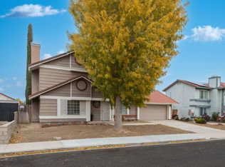 165 E Avenue R4, Palmdale, CA 93550