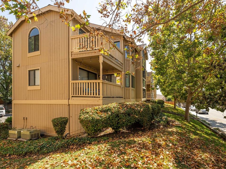 1st image of 16816 Sorrel Way