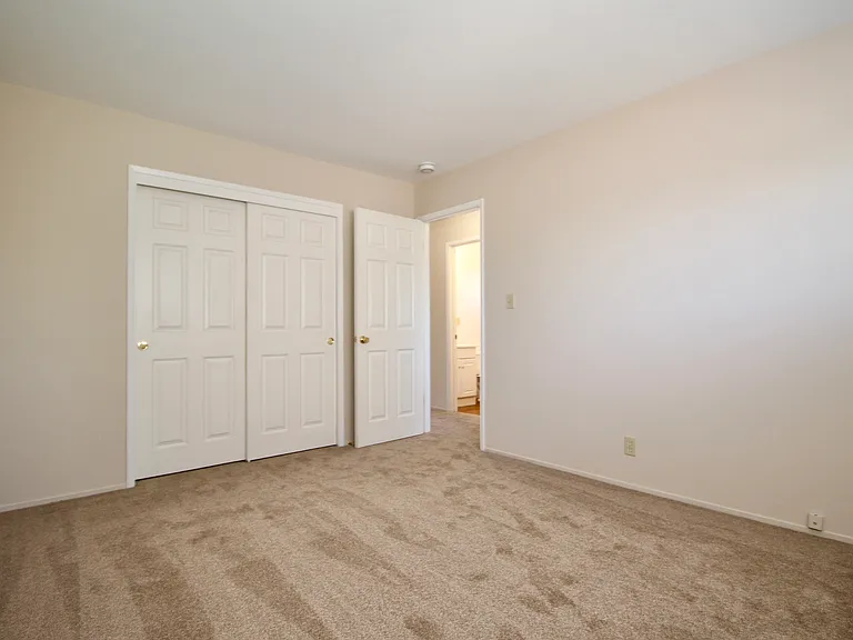 22834 Myrtle St #4 — Photo 18