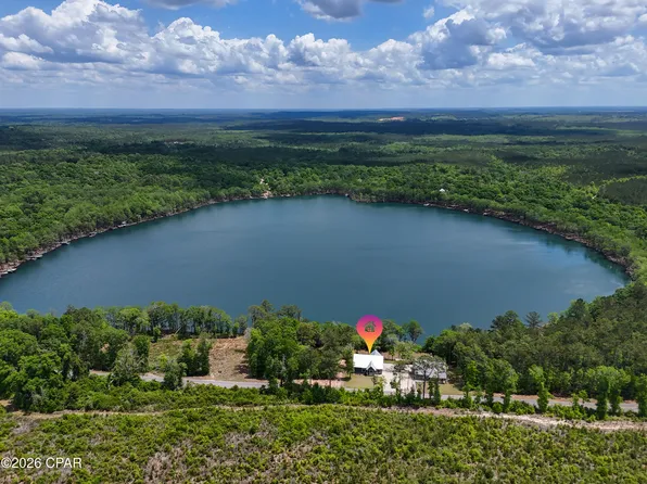 182 Blue Pond Cir, Ponce De Leon, FL 32455