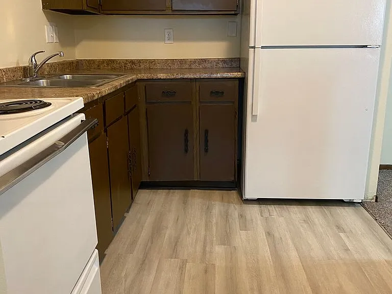 5021 Byrd Ave — Photo 5