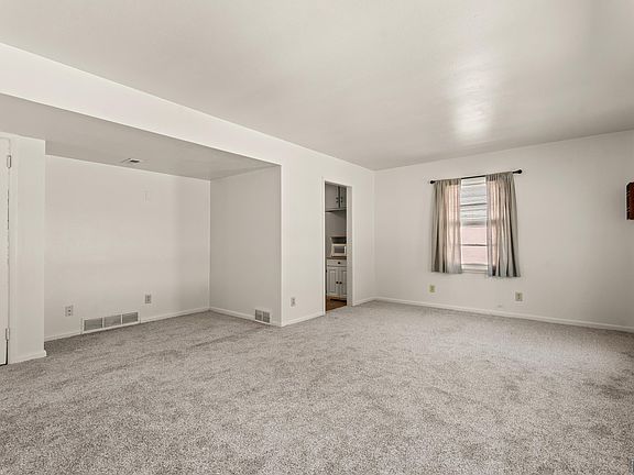 5th image of 709 S Garfield Ave