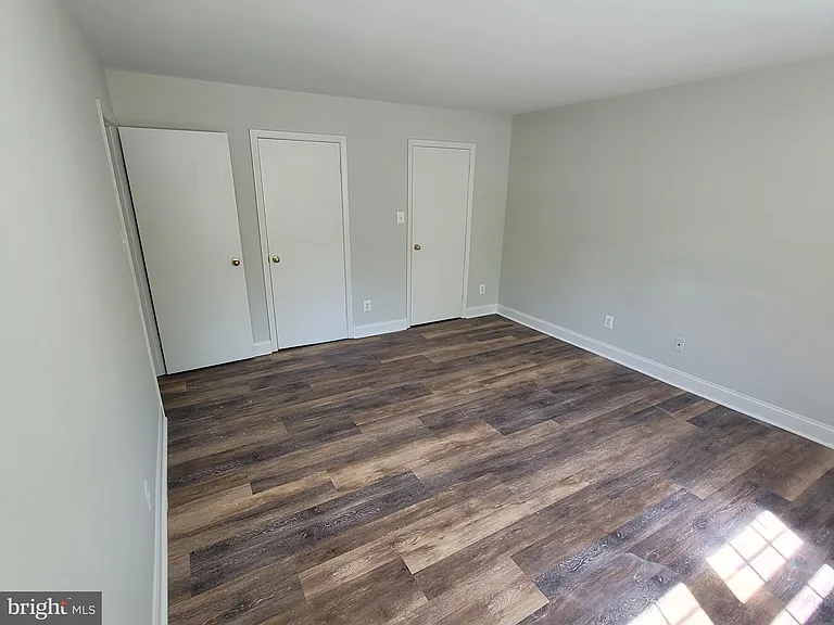 367 Homeland Southway #1B — Photo 8