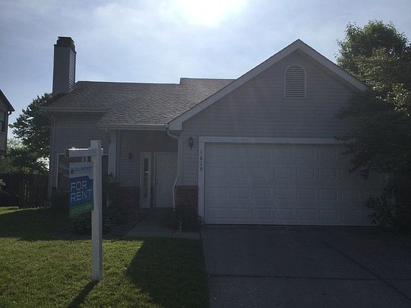 2nd image of 1619 N Park Hurst Dr
