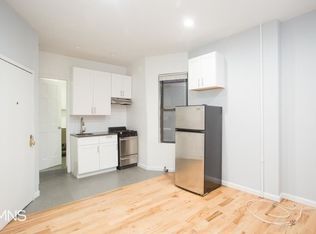 340 W 49th St #4RE3, New York, NY 10019