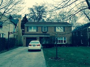 6737 N Ramona Ave, Lincolnwood, IL