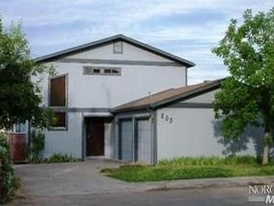 805 Waugh Ln, Ukiah, CA, 95482