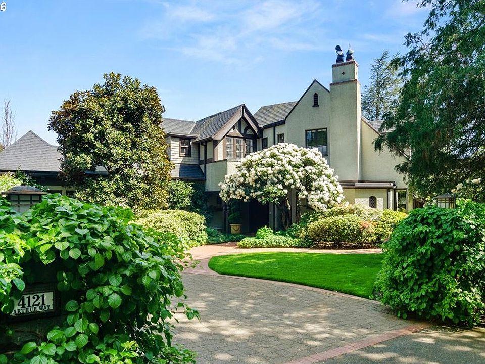 1st image of 4121 SW Arthur Way