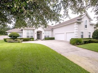 7763 Royal Crest Dr, Jacksonville, FL 32256