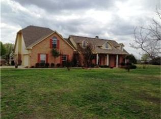 1436 Broadhead Rd, Waxahachie, TX 75165