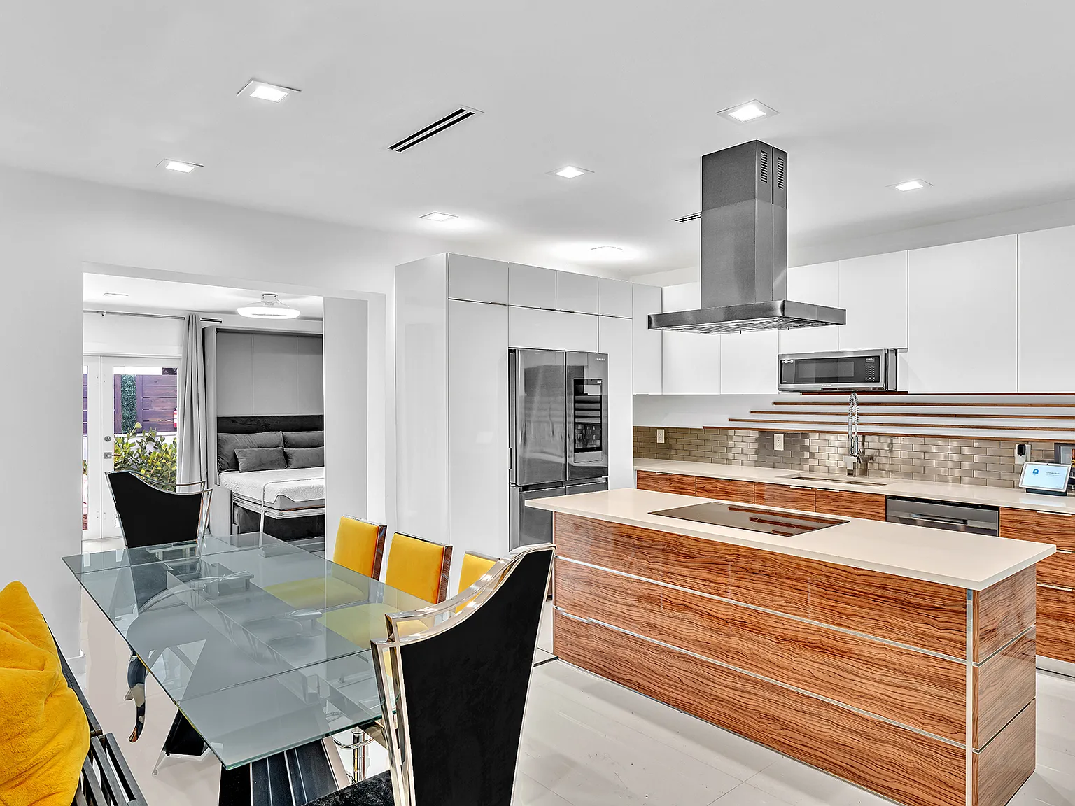 1000 10th Street - 1 — Photo 3