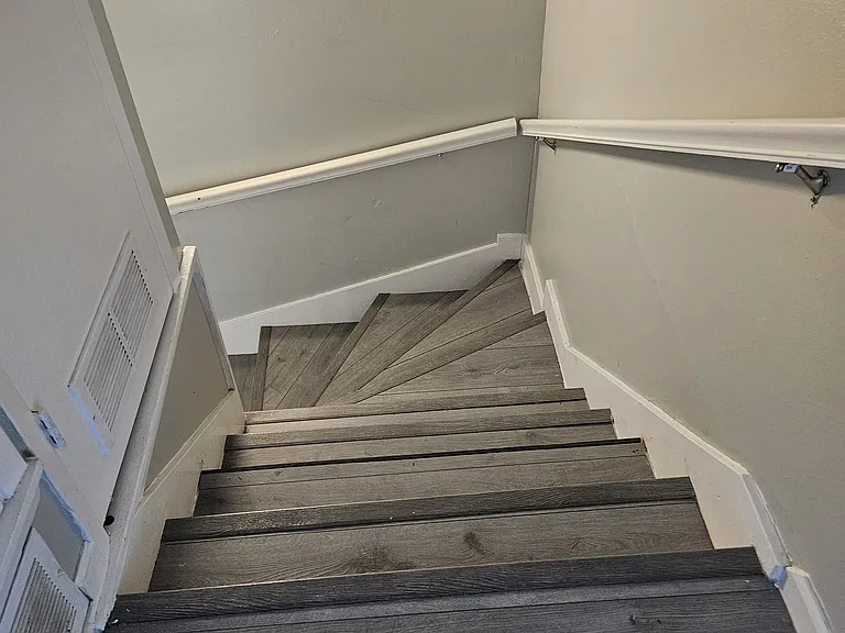 512 W Byrd Blvd — Photo 11