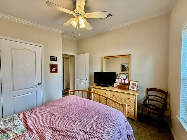 47 Valley Dr — Photo 18