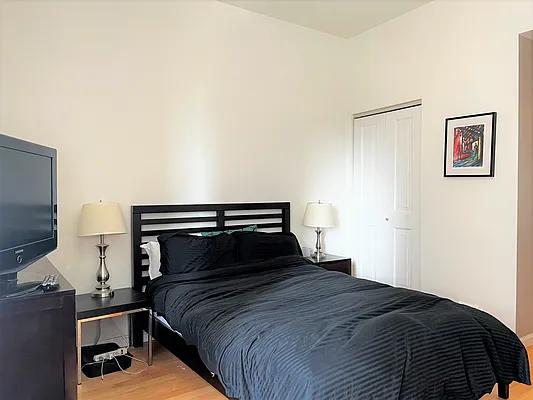 Rented by Oxford Property Group | media 27