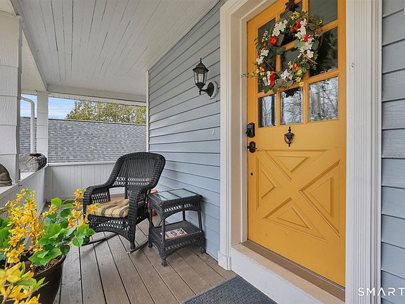 4th image of 153 Country Club Road