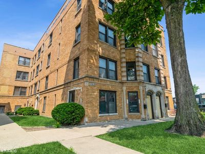 3756 N Bernard St APT 3A, Chicago, IL, 60618