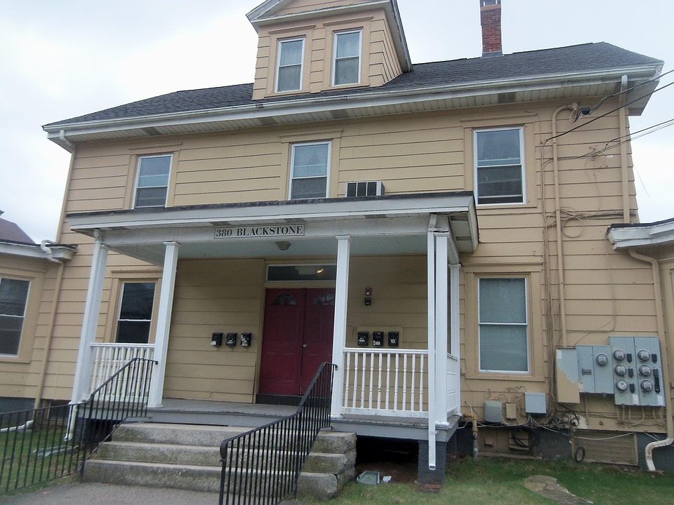 380 Blackstone St Woonsocket RI Zillow