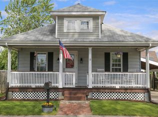 12 Daboll Ct, Warwick, RI 02889