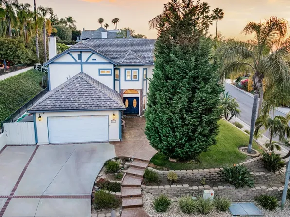 6823 Corintia St, Carlsbad, CA 92009