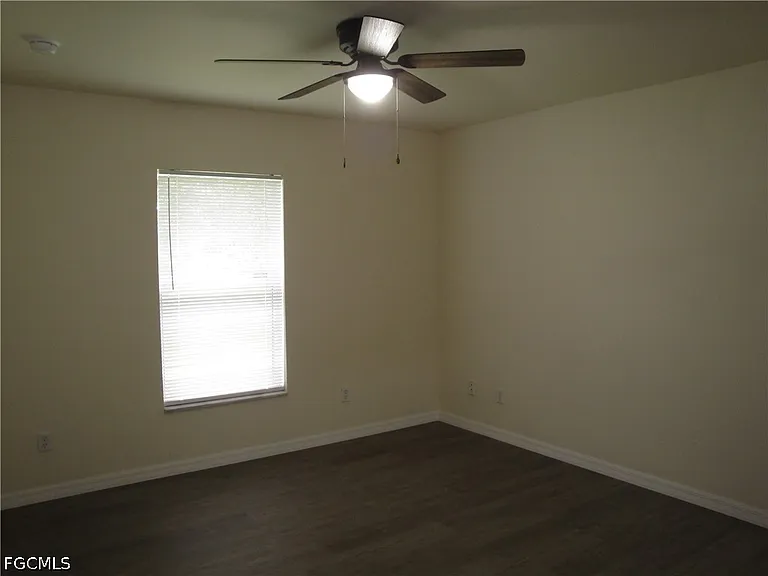 1236 Bayou St — Photo 10