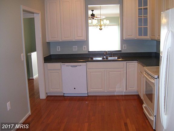 5th image of 42 Highlander Dr #44-3
