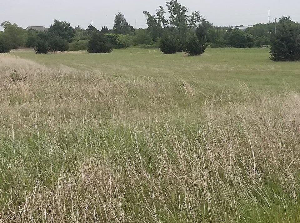 2nd image of Richland Rd. S