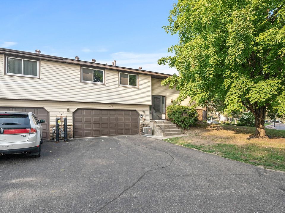 1st image of 1666 Hickory Hill Dr