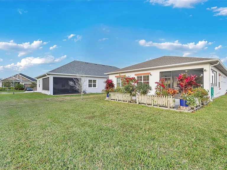 5092 Twin Lakes Blvd — Photo 29