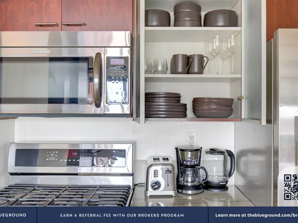 215 East 96th Street image 9 of 29