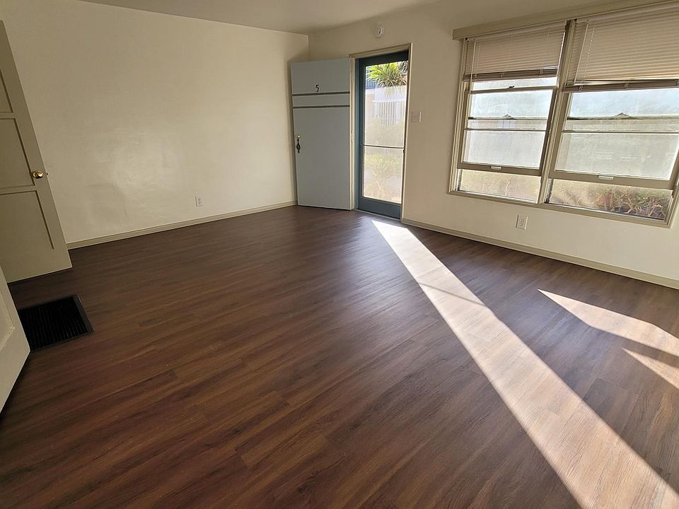 1st image of 1061 E Broadway APT 5